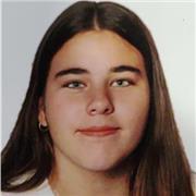 B2 de francés, doy clases a niños de primaria y ciertos niveles de ESO. También doy clases de matemáticas, lengua... Preguntad sin compromiso